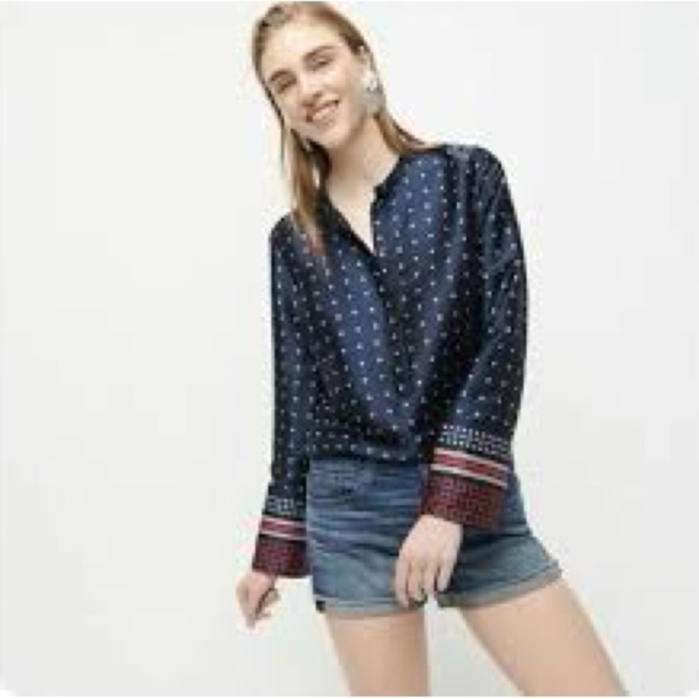 NWT J.Crew High Rise Denim shorts in faded indigo. Sz 33